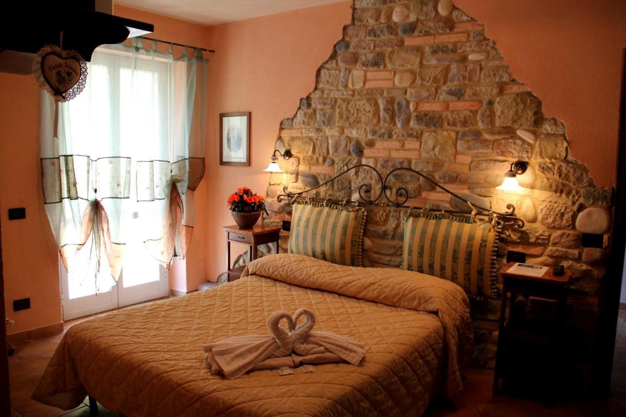 Il Casale Al Lavaggio Hotel Mulazzo ภายนอก รูปภาพ